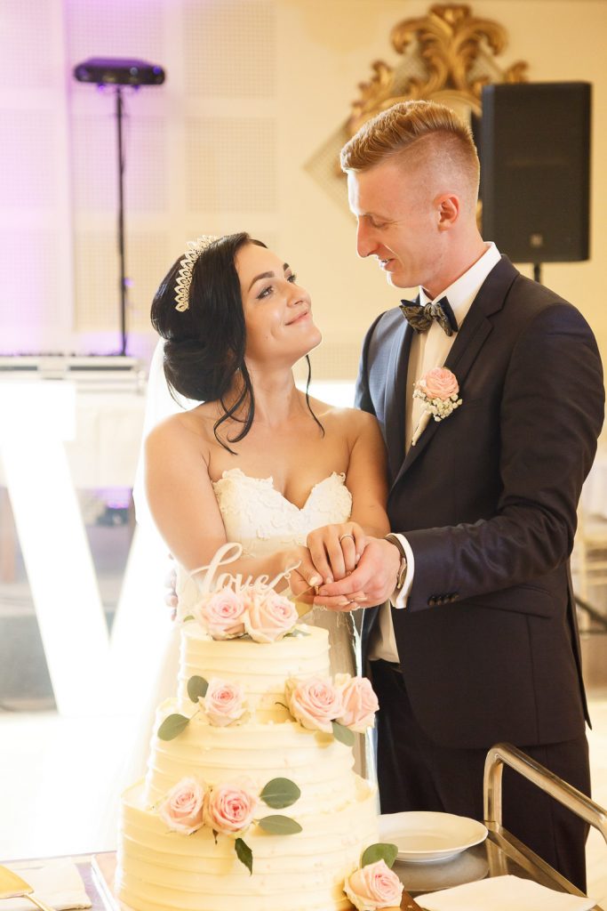 Krájanie torty v sále Angel Bardejovská Nová Ves